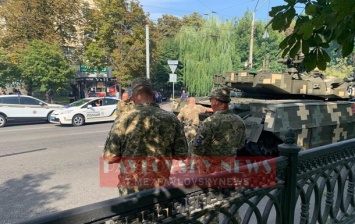 На репетиции парада ко Дню независимости в Киеве поломался танк
