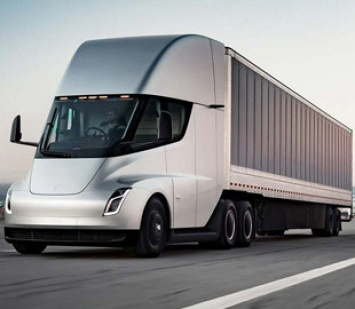 Tesla Semi проедет более 800 км при полной полезной нагрузке