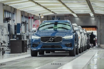 Volvo приостановит работу заводов из-за нехватки деталей