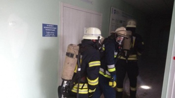 В Волновахе горела больница, эвакуировали 110 человек
