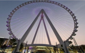 В Дубае строят гигантское колесо обозрения