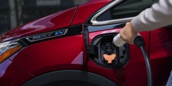 Владельцы Chevrolet Bolt игнорируют правила безопасности