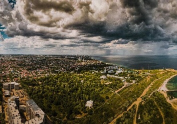 Захвати зонт и теплую одежду: какая погода будет в Одессе на День города