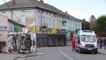 Пострадавшие в ДТП с грузовиком на Львовщине дети в тяжелом состоянии - врачи