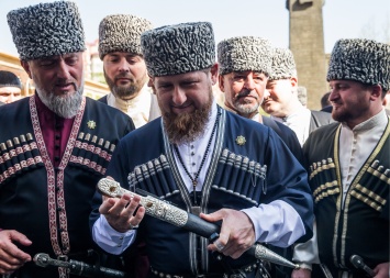 В Чечне родные бывшего силовика объявили кровную месть критику Кадырова