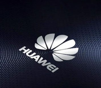 Huawei выпустила беспроводную зарядку для трех устройств