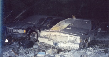 Машины после теракта 11 сентября: ранее не публиковавшиеся фото