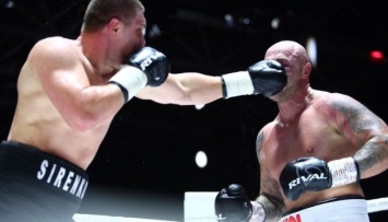 Бокс: Сиренко нокаутировал россиянина и защитил титул