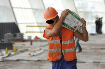 На Днепропетровщине выявили 380 «теневых» работников