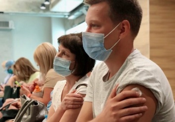 «В Харькове ни один вакцинированный человек не умер от коронавируса», - горсовет