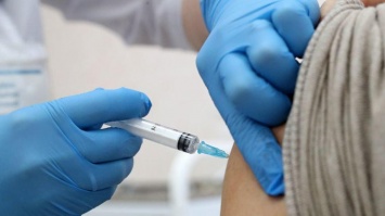 Италия планирует ввести обязательную вакцинацию для госслужащих