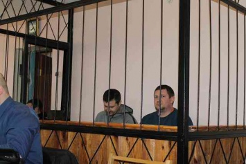 Потратившие на недвижимость и яхты 44 млн долларов два полицейских из Днепра приговорены к лишению свободы на 10 и 11 лет