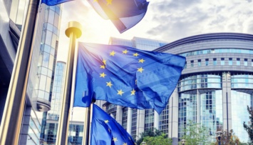 Еврокомиссия предоставила странам-партнерам €34 миллиарда на преодоление коронакризиса