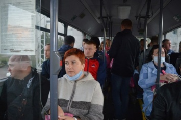 Жителей оккупированного Донбасса вывезли голосовать в Россию: как это было (фото)