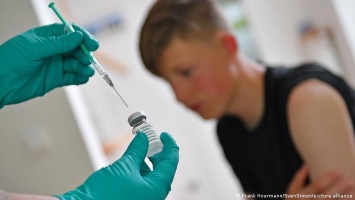 Прививка от ковида: вакцинироваться - несмотря на риск миокардита?