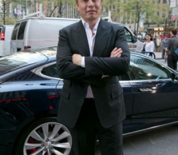 Tesla проведет день открытых дверей на предприятии в Германии девятого октября
