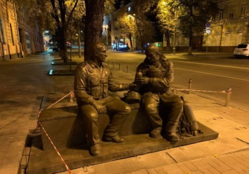 В благодарность за работу: в центре Киева откроют памятник спасателям