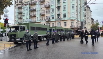 В центре Киева из Марша равенства перекрыли ряд улиц