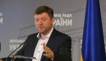 Корниенко говорит, что «слуги» сегодня не обсуждать кадровые изменения в Кабмине