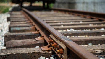 В Марганце 46-летняя женщина погибла под колесами поезда