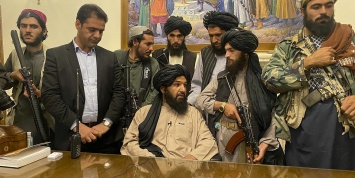 Талибы намерены потребовать от США компенсации за потери среди гражданских