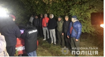 Бригада бойцов у села Николаевки пыталась у фермеров отбить урожай подсолнечника