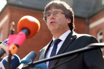 Суд в Италии освободил лидера каталонских сепаратистов Пучдемона
