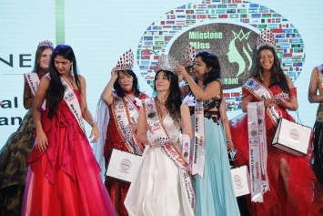Депутат Николаевского горсовета получила корону победительницы конкурса красоты в Дубае