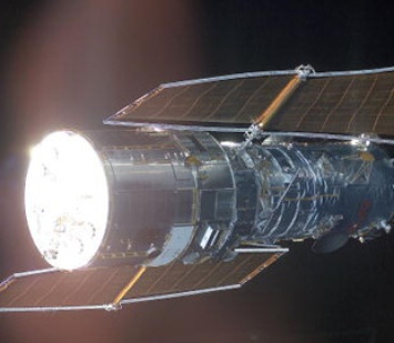 Hubble нашел 6 мертвых галактик в дальнем космосе