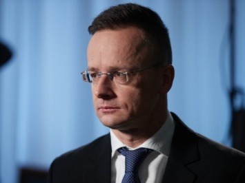 Контракт Венгрии с "Газпромом": Сийярто обвинил Украину во вмешательстве во внутренние дела