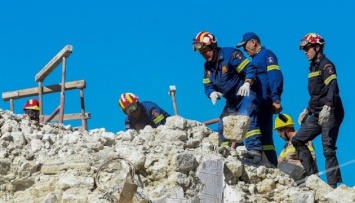 Из-за землетрясения на Крите пострадали 20 человек