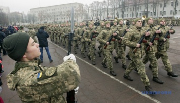 Осенью на военную службу отправят более 13,5 тысячи призывников