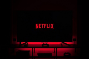 В компании Netflix поделились информацией о том какие фильмы и сериалы стримингового сервиса оказались самыми популярными