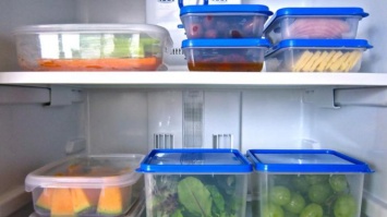 Медики назвали самый токсичный предмет в холодильнике