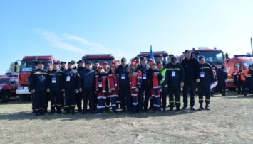 Спасатели пяти стран провели на Львовщине полевые учения