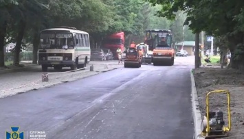 CБУ разоблачила миллионные хищения на ремонте дорог