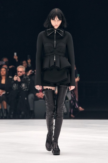 Покушение на кутюр: коллекция Givenchy весна-лето 2022