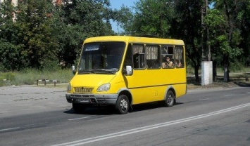 В Днепре меняют расписание популярного автобусного маршрута