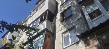 В Запорожье на пожаре в пятиэтажке едва не погиб 5-летний мальчик