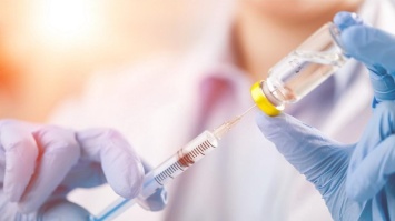 В Ривне будут тестировать COVID-вакцину для США