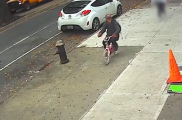 В США вор ограбил 10-летнюю девочку и сбежал на ее розовом детском велосипеде (видео)