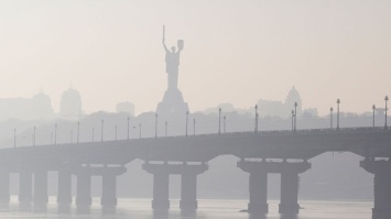 Киев снова попал в десятку городов с наиболее загрязненным воздухом в мире