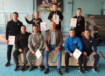 Юные криворожские спортсмены заняли 7 призовых мест на открытом Кубке Днепропетровской области по греко-римской борьбе