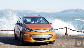 General Motors наконец-то заменяет аккумуляторы Chevy Bolt EV