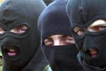Полиция задержала домушников, которые вынесли из дома жительницы Николаева около полумиллиона гривен (ФОТО и ВИДЕО)