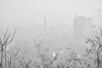 В Екатеринбурге из-за смога перекрыты дороги