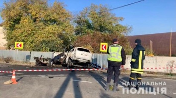 В Закарпатской области в ДТП погибли 4 человека, в том числе патрульный полицейский и пограничник