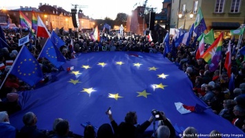 Дилемма Польши: остаться или выйти из ЕС?