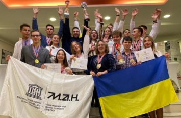 Украинские школьники получили 20 наград международного инновационного шоу INOVA 2021