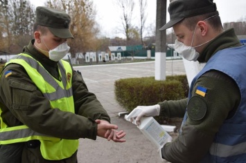 Это военные учения - МВД сообщило процент вакцинированных сотрудников